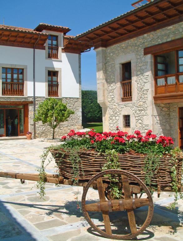 Hotel Aldama Golf Quintana de Llanes Buitenkant foto
