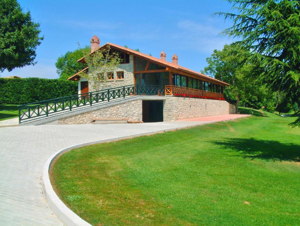Hotel Aldama Golf Quintana de Llanes Buitenkant foto